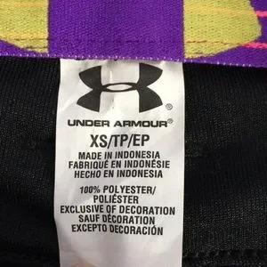 Under deals armour 1242352